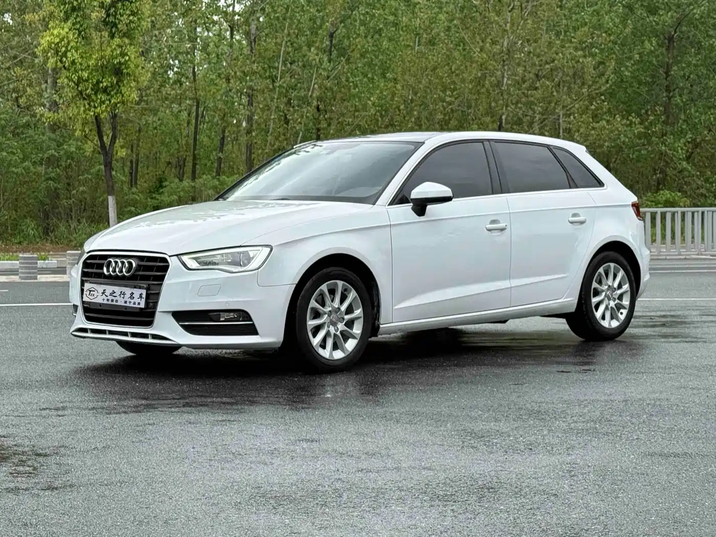 Audi A3 2016 Sportback 35 TFSI Leadership