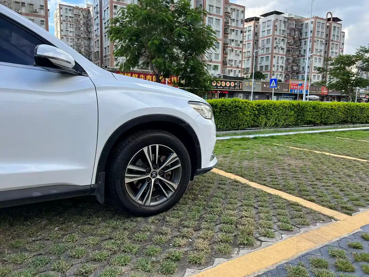 BYD BYD Song Pro 2019 1.5T Automatic Elite 8