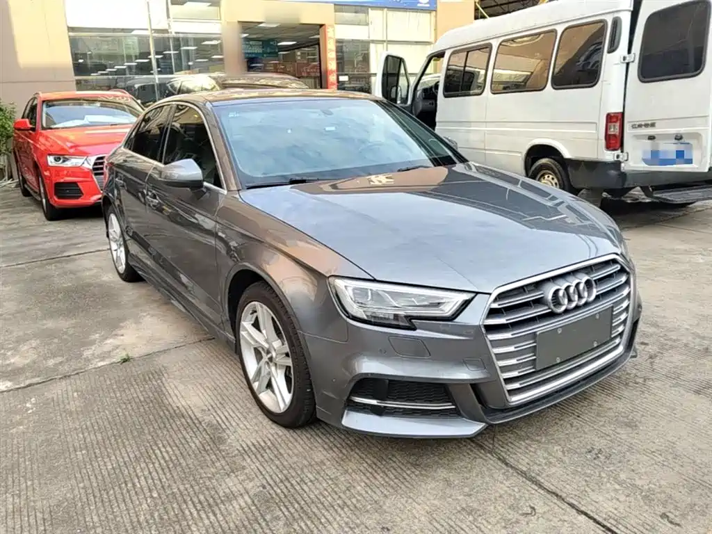 Audi A3 2020 Limousine 35 TFSI Fashion China VI фото 4