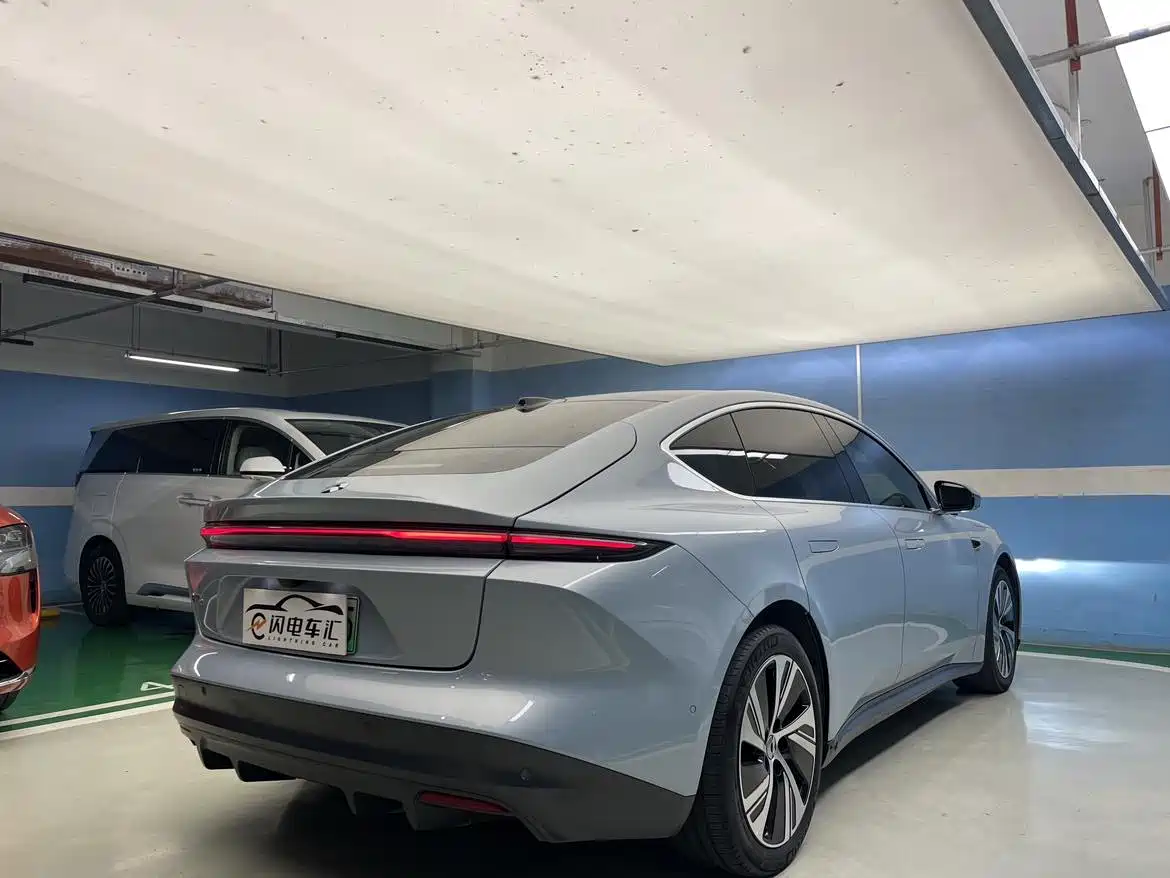 NIO ET5 2023 2022 75kWh