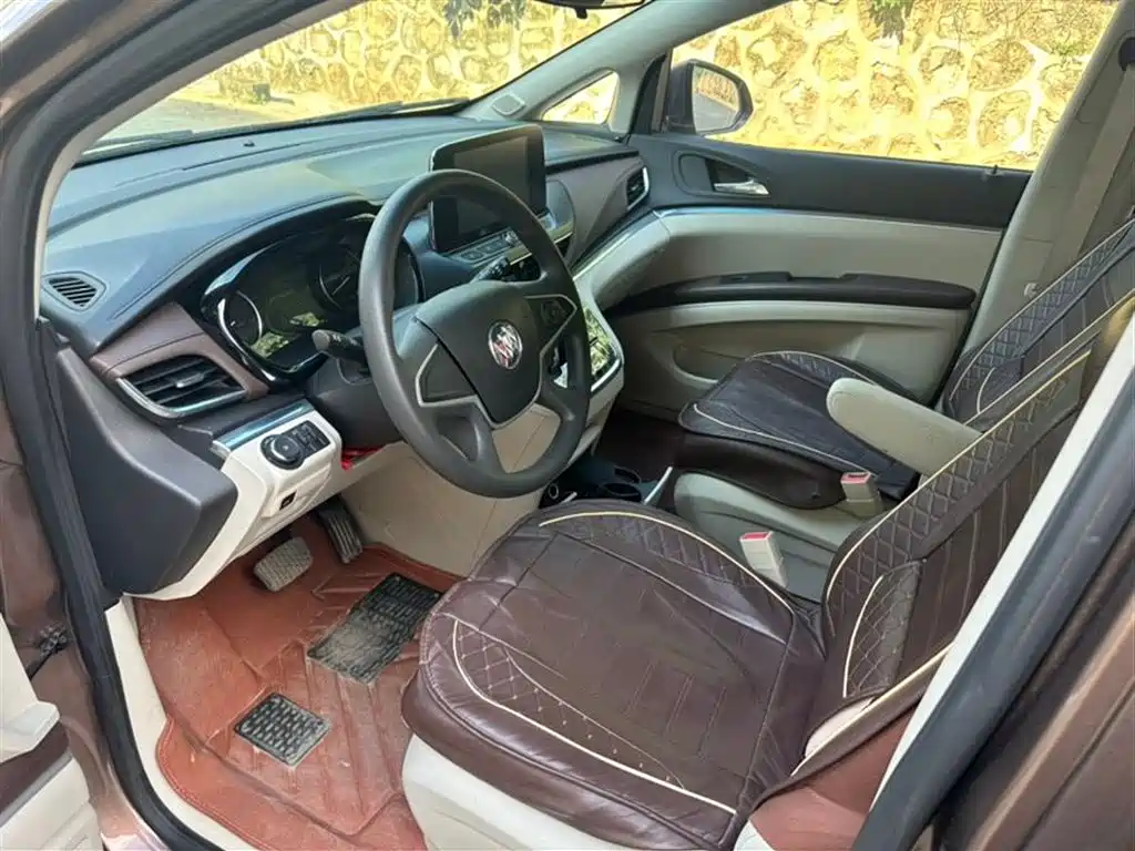 Buick GL8 2021 Land Business Class 652T Comfort фото 6