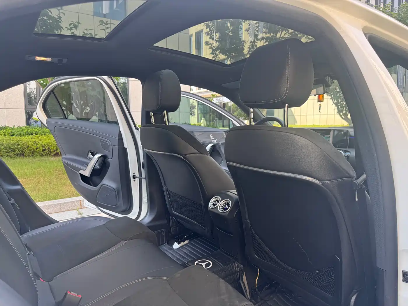 Mercedes-Benz A-Class 2019 A 200 L Sport Sedan фото 17