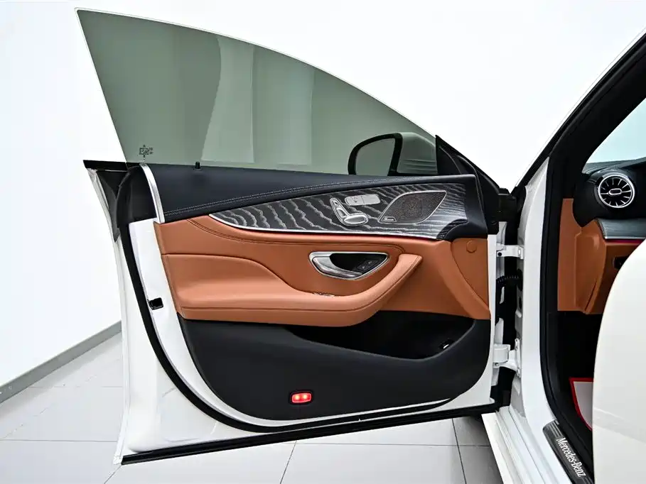 Mercedes-Benz CLS 2023 Facelift CLS 260 фото 20