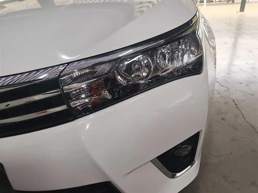 Toyota Corolla 2017 Facelift 1.6L S-CVT GL фото 24