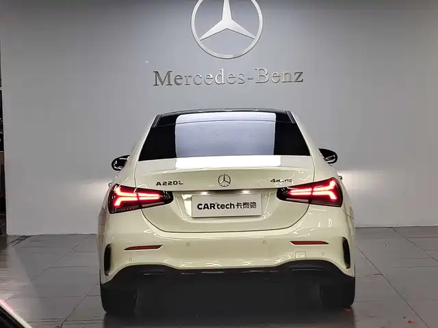 Mercedes-Benz A-Class 2020 Facelift A 220 L 4MATIC Sport Sedan — фото 5