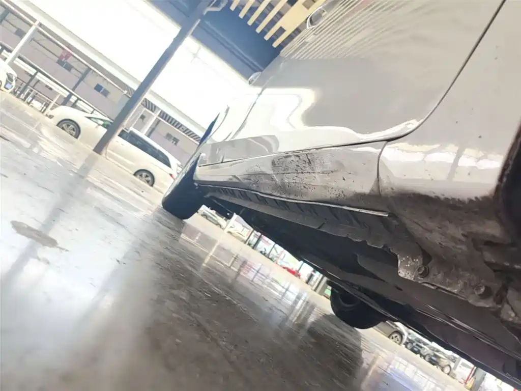 Toyota Corolla 2017 Facelift 1.6L S-CVT GL фото 21