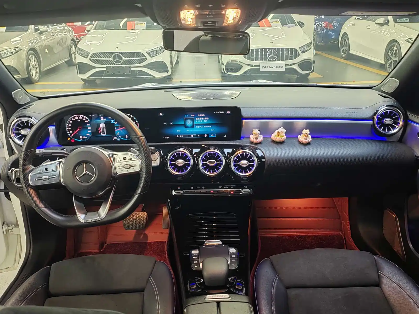 صورة 10 - Mercedes-Benz A-Class