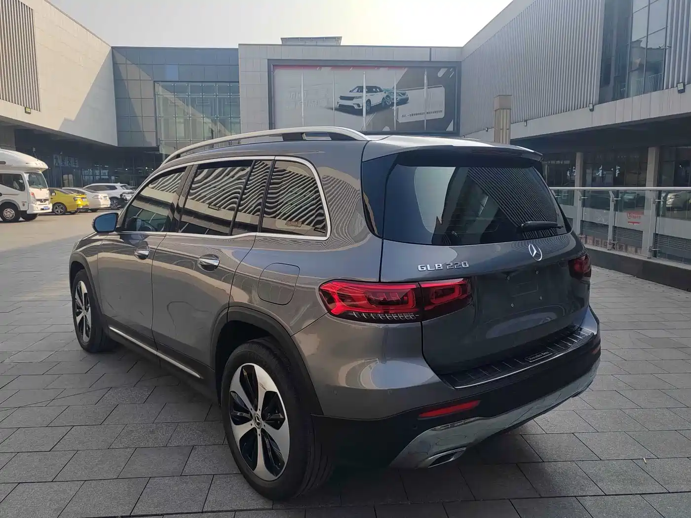 Mercedes-Benz GLB 2023 GLB 220 Style фото 19