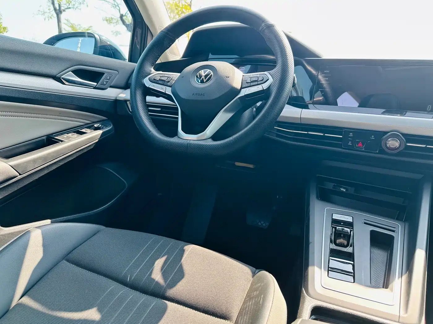 Volkswagen Golf 2021 280TSI DSG Pro фото 9