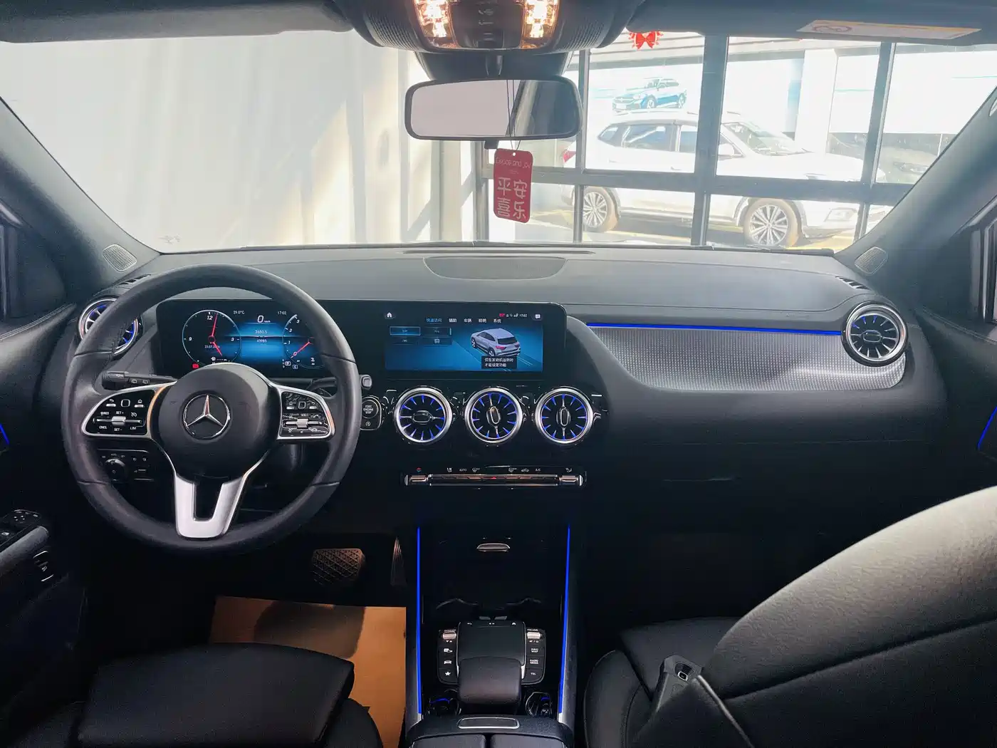 Mercedes-Benz GLA 2023 2023 GLA 220