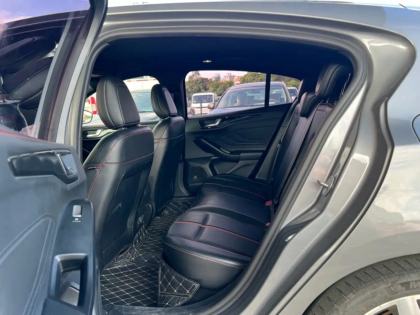 Ford Focus 2022 2022 Hatchback EcoBoost 180 Automatic ST Line