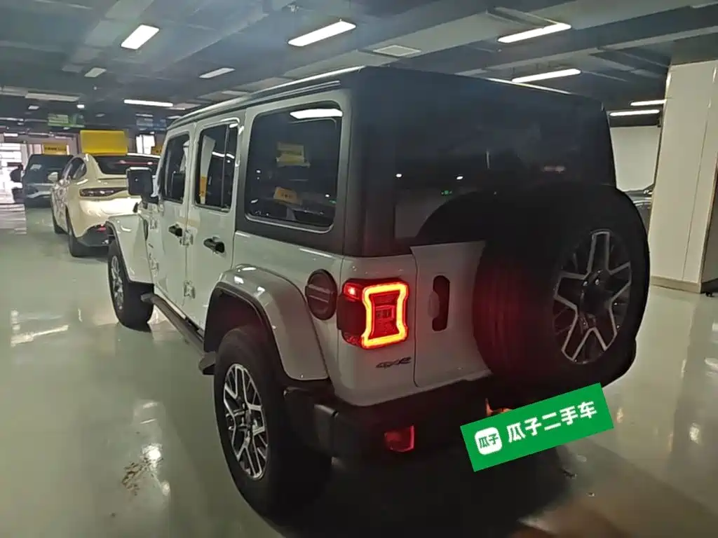 Jeep Wrangler 4xe 2022 2021 4-Door 2.0T 4xe Sahara