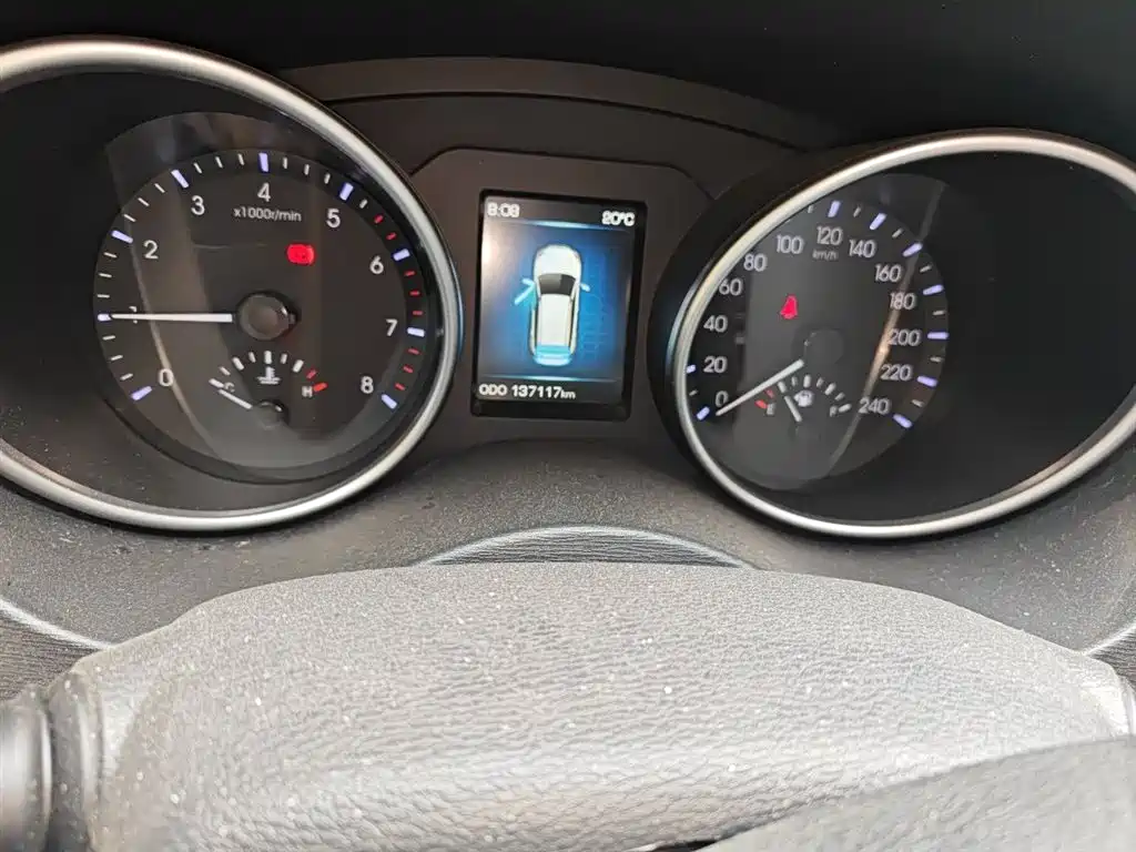 Haval H6 Coupe 2015 Model Blue Label 2.0T Manual 2WD Urban фото 9