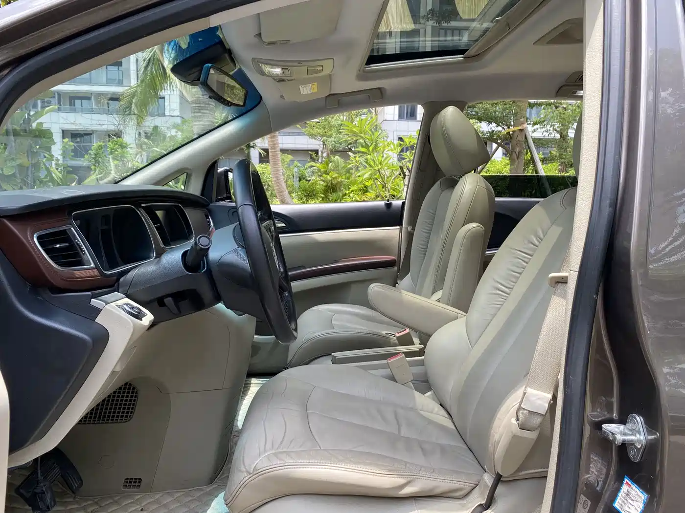Фото 5 - Buick GL8