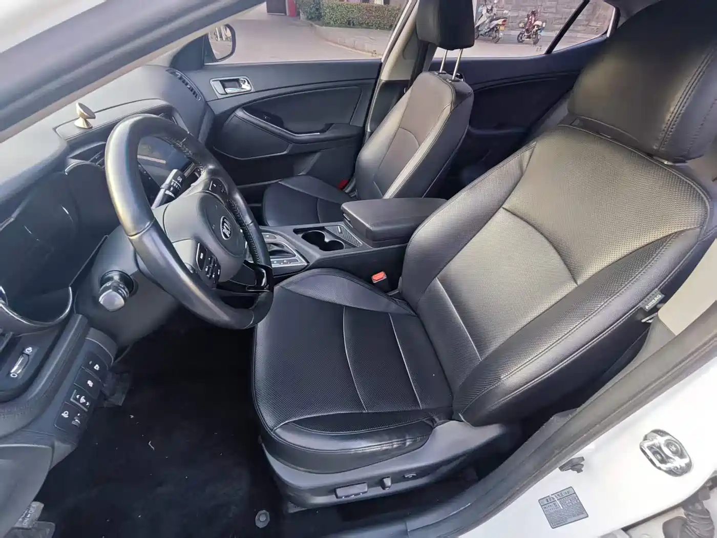 Kia K5 2014 2.0L Automatic LUXURY фото 9