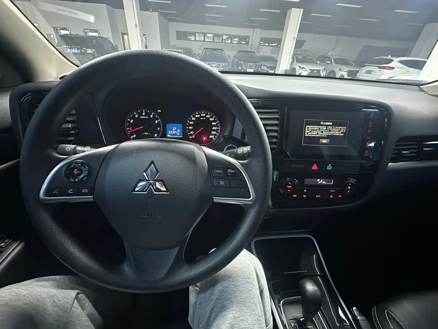 Mitsubishi Outlander 2021 2.0L 2WD Smooth Ride Version 5-Seater фото 18