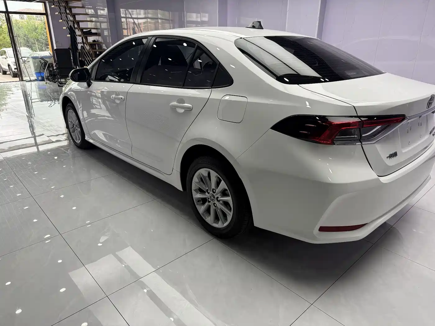 Toyota Corolla 2021 1.2T S-CVT Elite PLUS Edition фото 5