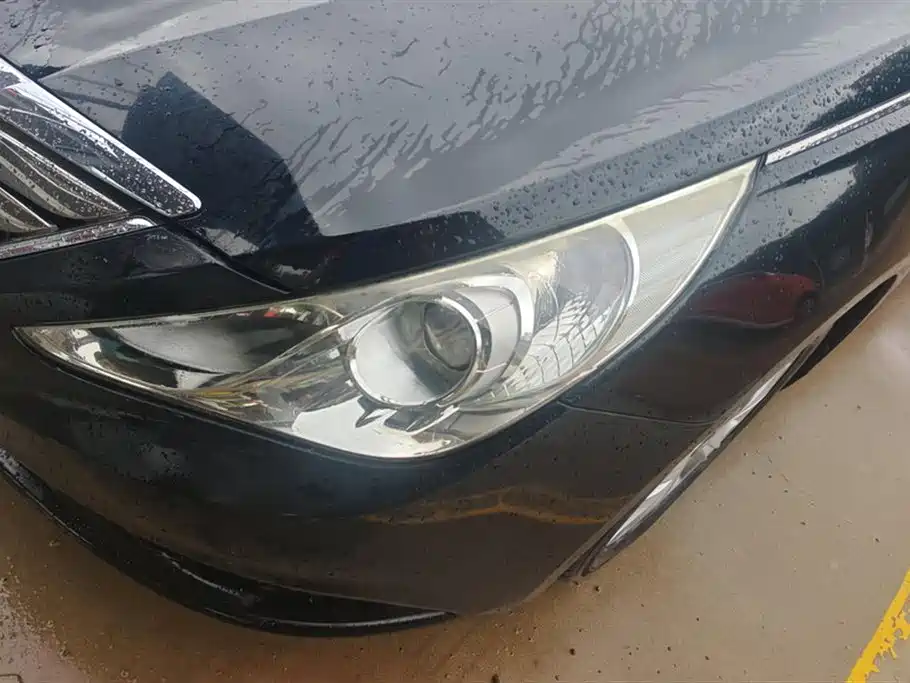 Hyundai Sonata 2011 2.0L Automatic Fashion фото 5