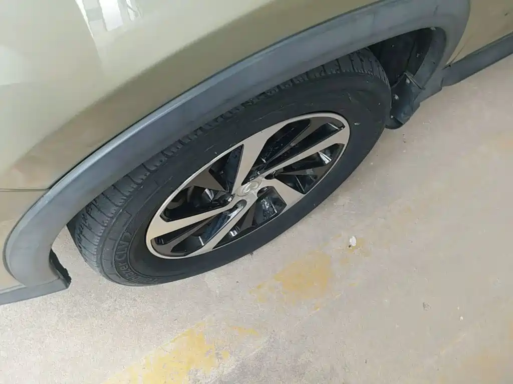 BAIC Huansu S7 2018 2018 1.5T Auto Premium Model