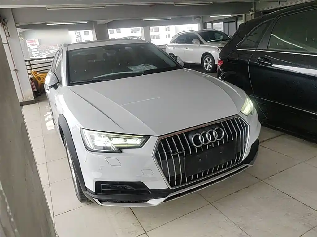 Audi A4 (Import) 2017 45 TFSI allroad quattro Fashion фото 4
