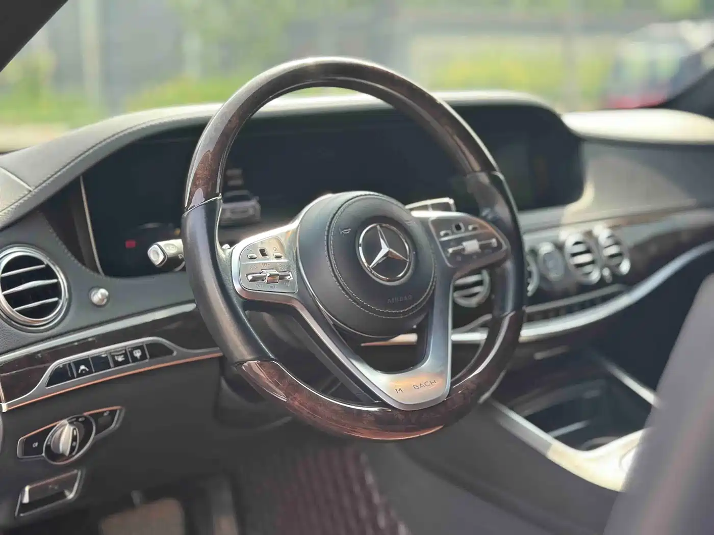 Mercedes-Benz Maybach S-Class 2020 S 450 4MATIC Collector's Edition фото 5