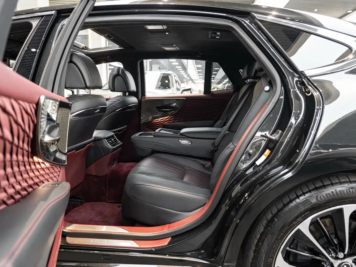 Lexus LS 2023 2023 500h Executive Edition