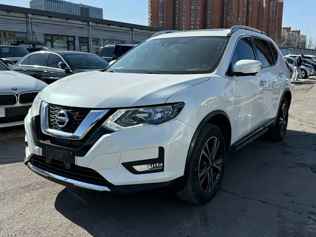 NISSAN QIJUN