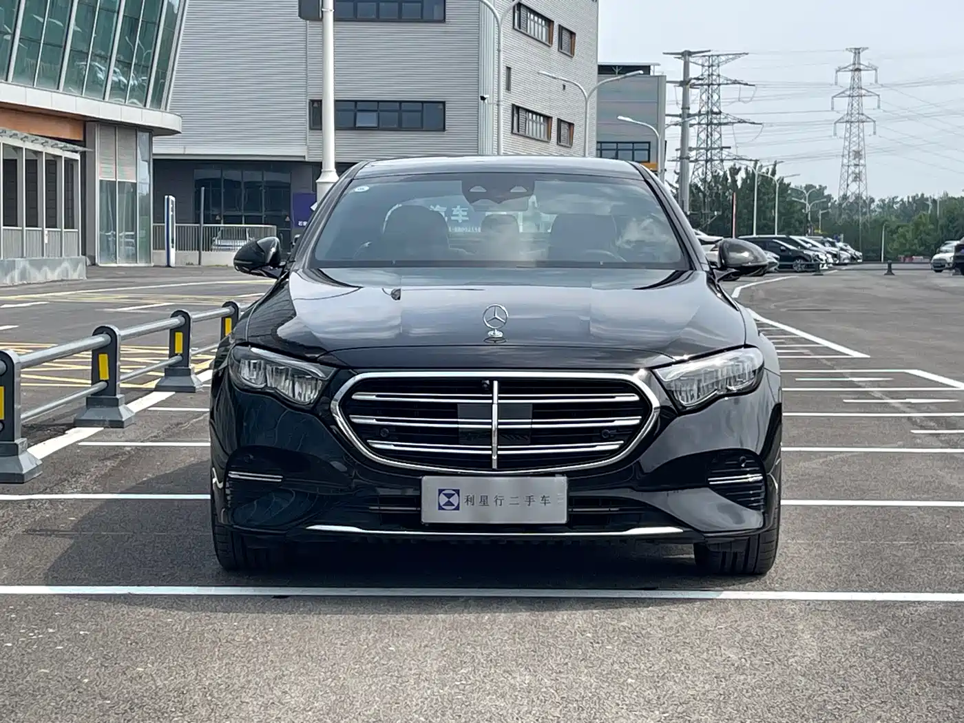 Mercedes-Benz E-Class 2024 E 300 L Fashion фото 2