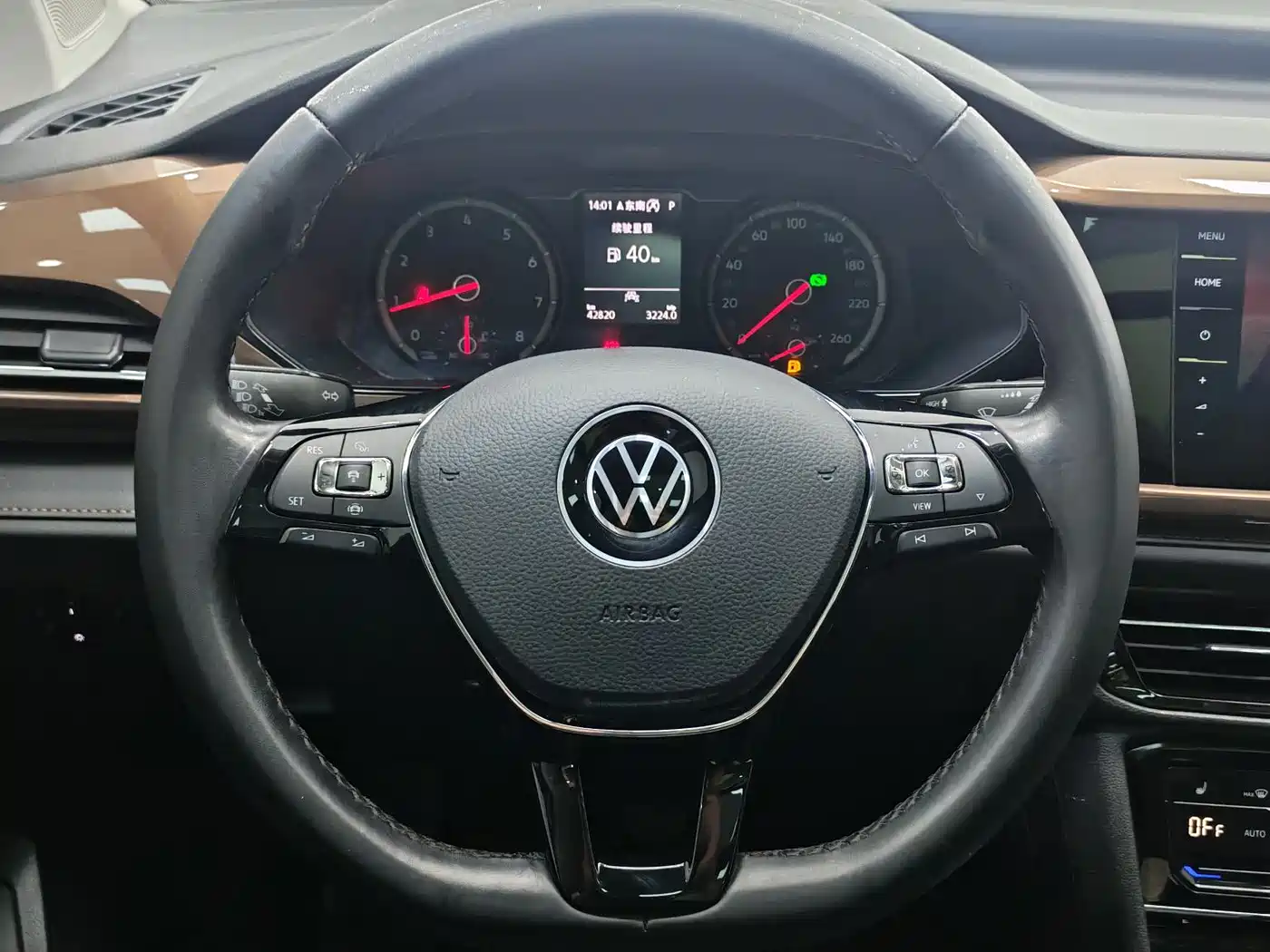 Volkswagen Tharu 2021 280TSI 2WD Luxury Plus фото 12