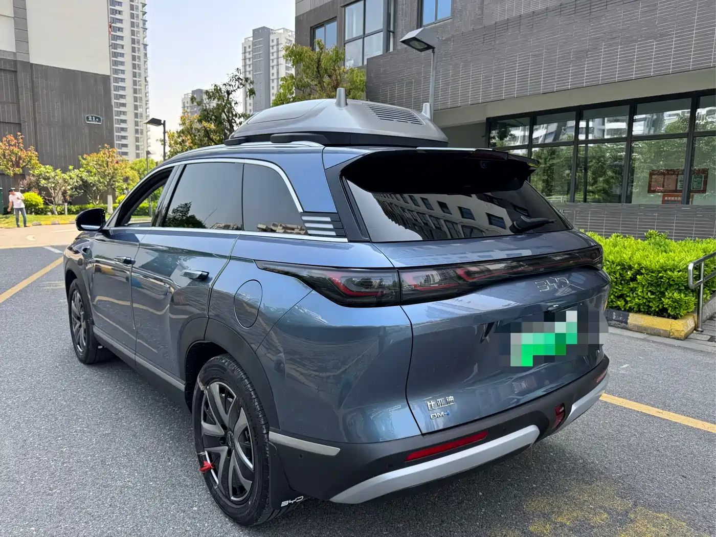 BYD Hai Shi 07 DM-i 2025 150 Pilot+ Edition фото 6