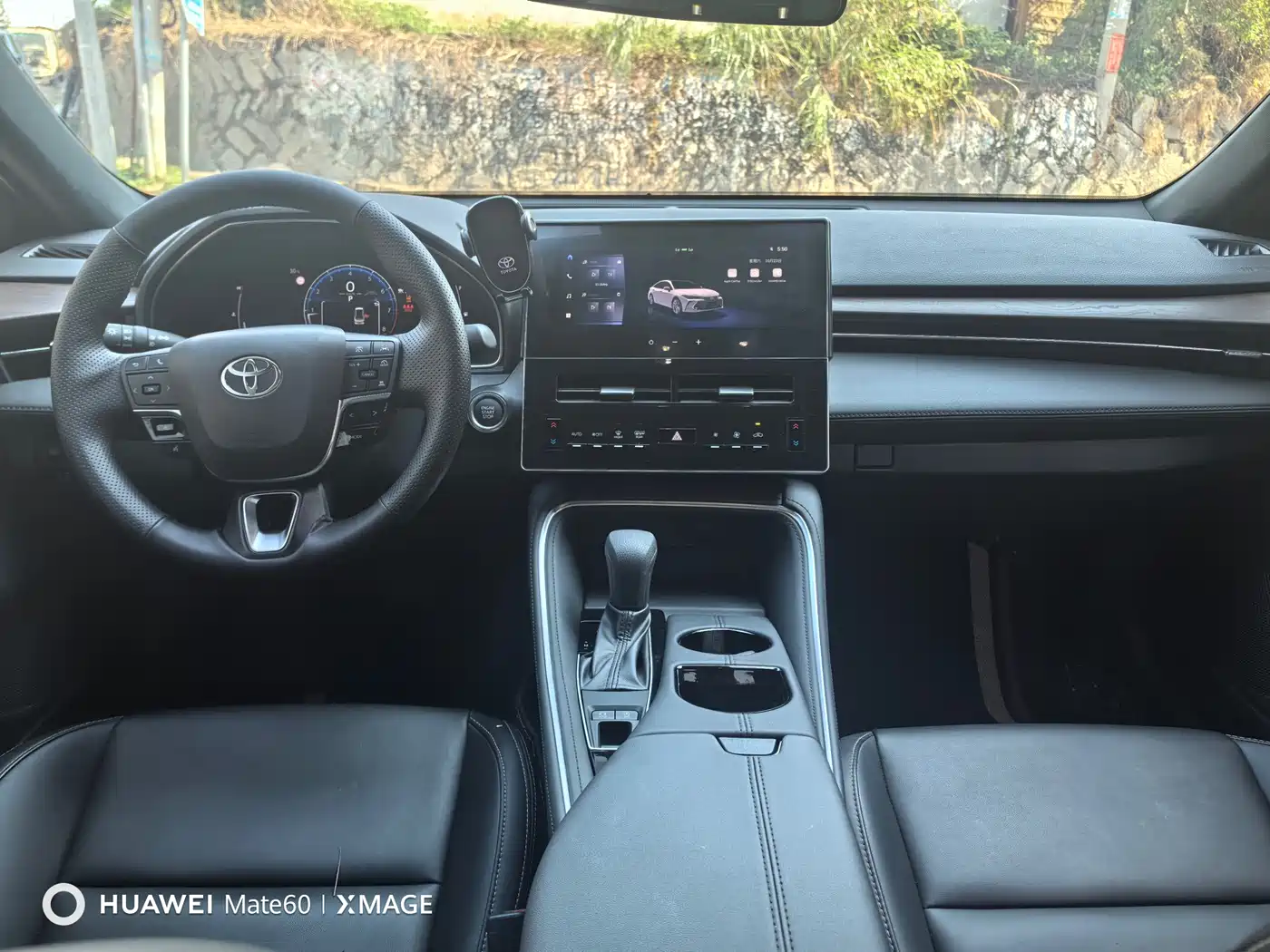 Toyota Avalon 2024 Model 2.0L Progressive Edition фото 7