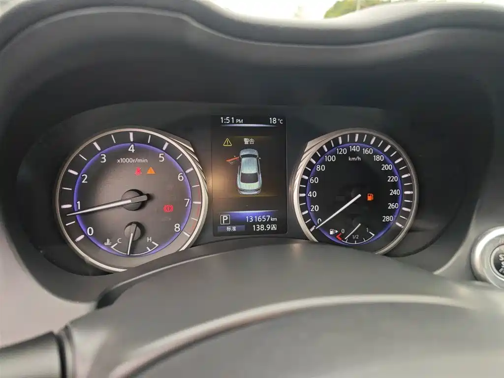 Фото 12 - Infiniti Q50L