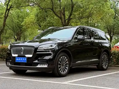 Lincoln Aviator