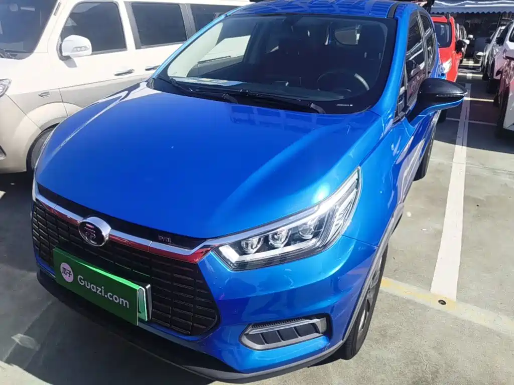 Фото 3 - BYD Yuan New Energy