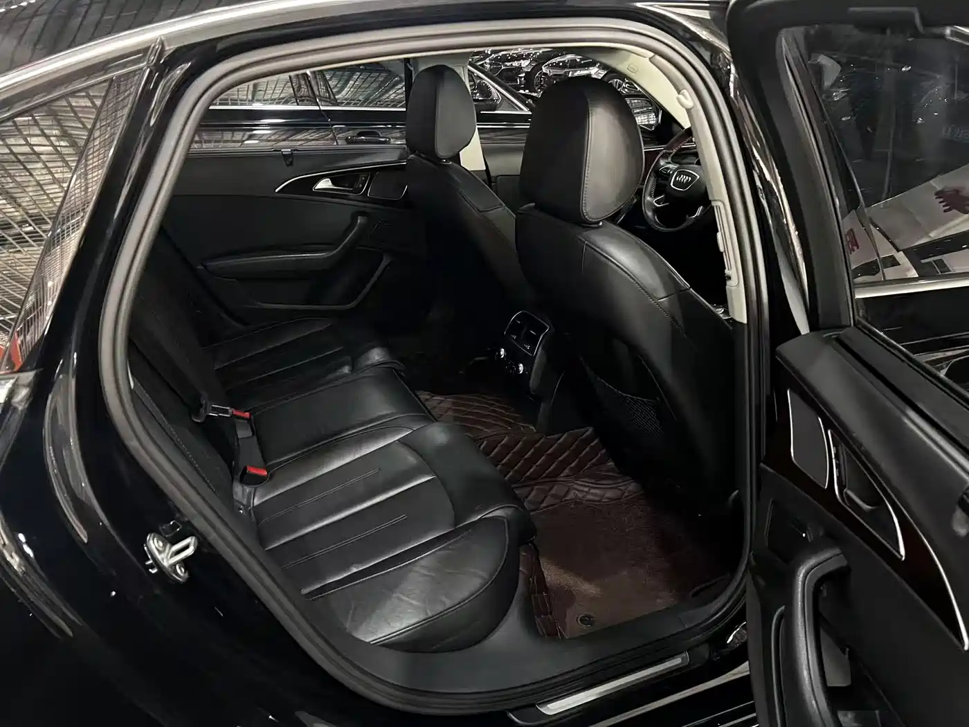 Audi A6L 2016 30 FSI Comfort фото 6