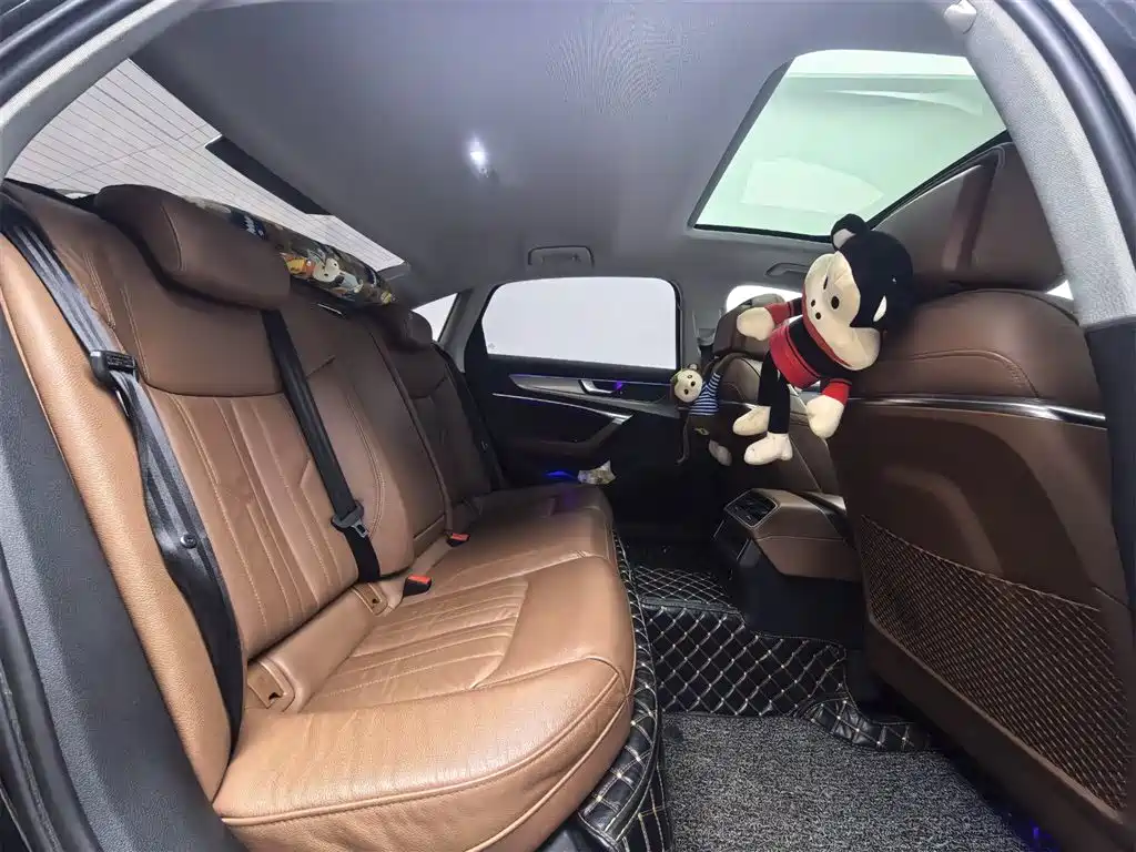 Audi A6L 2019 40 TFSI Luxury Elegance фото 8