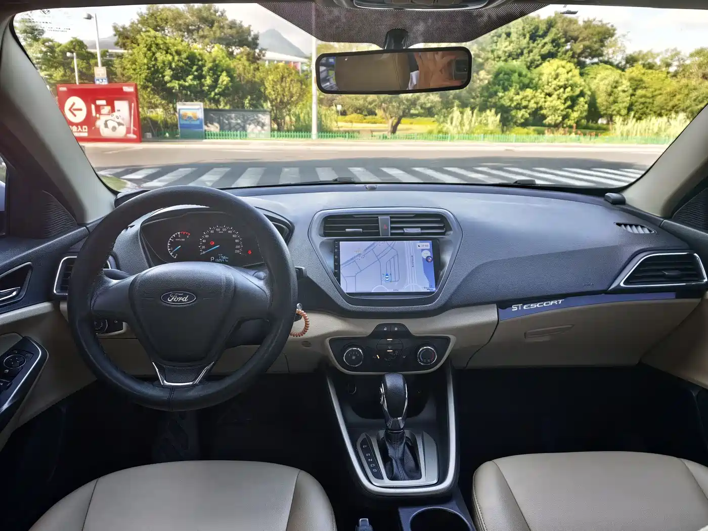 Ford Escort 2015 2015 1.5L Automatic Comfort