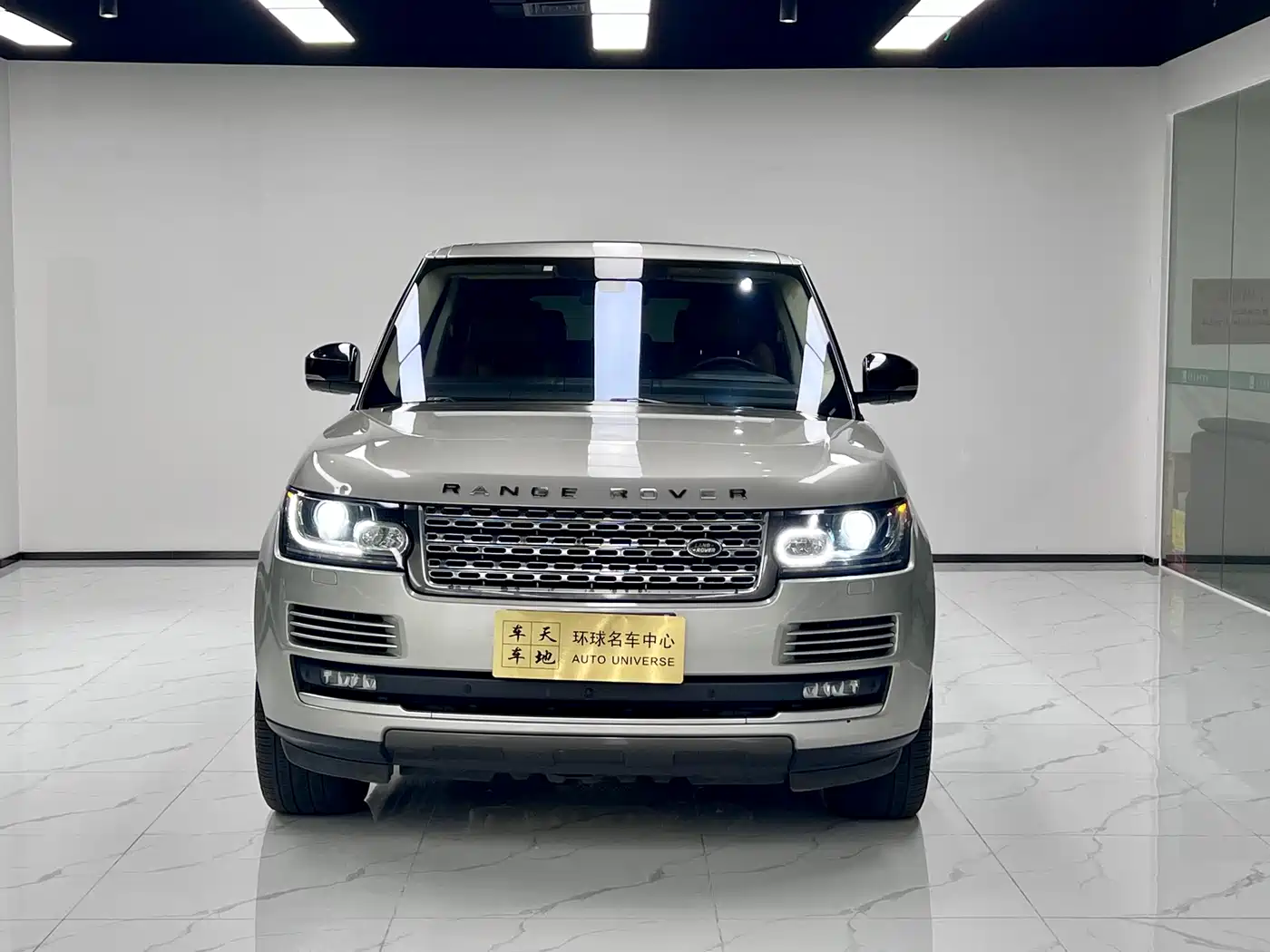 Land Rover Range Rover 2016 5.0 SC V8 AB Ultimate Autobiography LWB фото 2