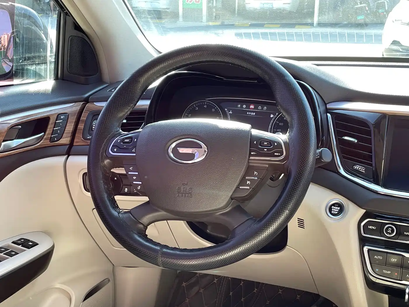 GAC Trumpchi Trumpchi GS8 2017 320T 2WD Luxury Smart Connect (7-seater) фото 17
