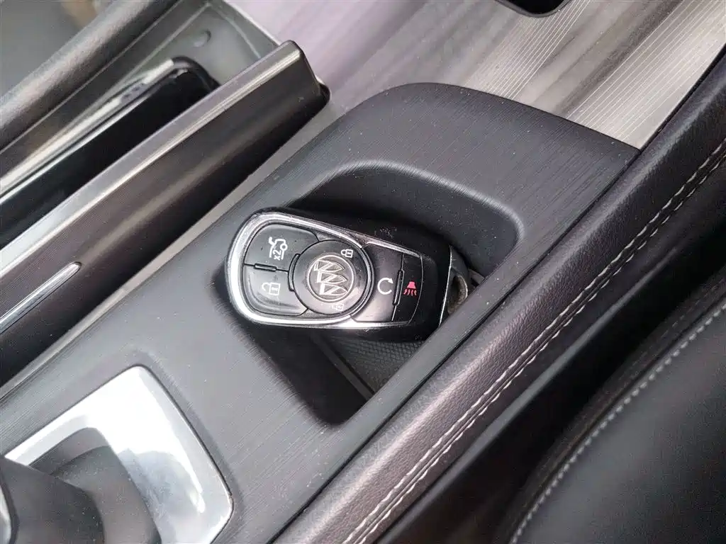 Buick LaCrosse 2016 20T Elite Type фото 9