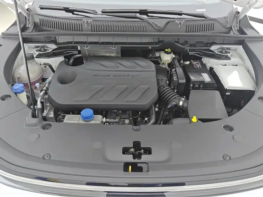 Фото CHANGAN CS75PLUS 2026 10
