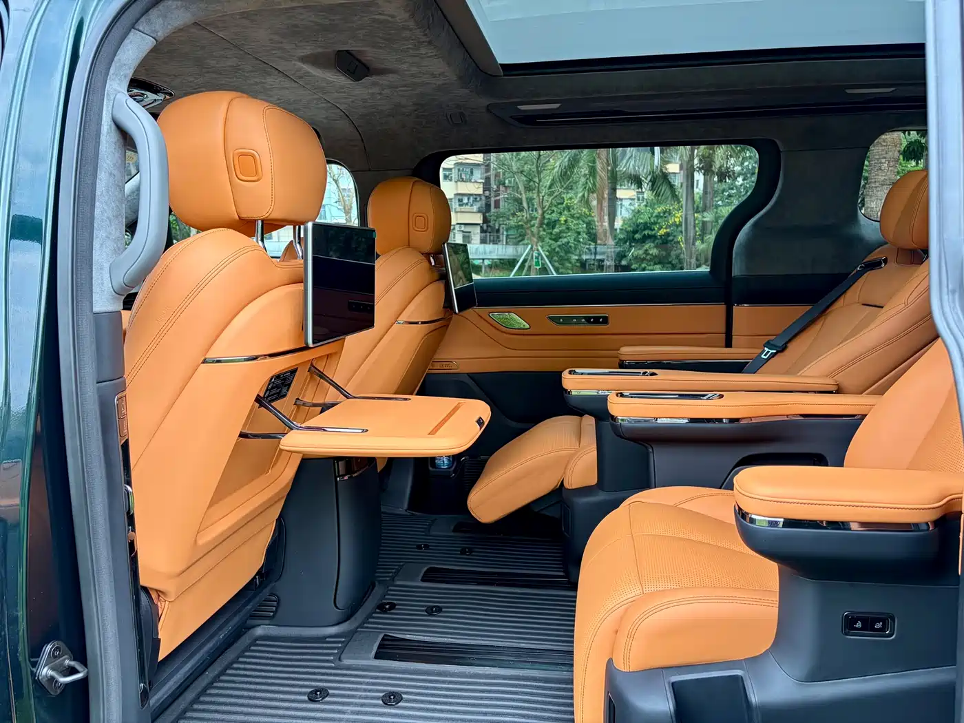 Geely Galaxy Yizhen L380 2025 Model 805km Flagship Edition AWD фото 10