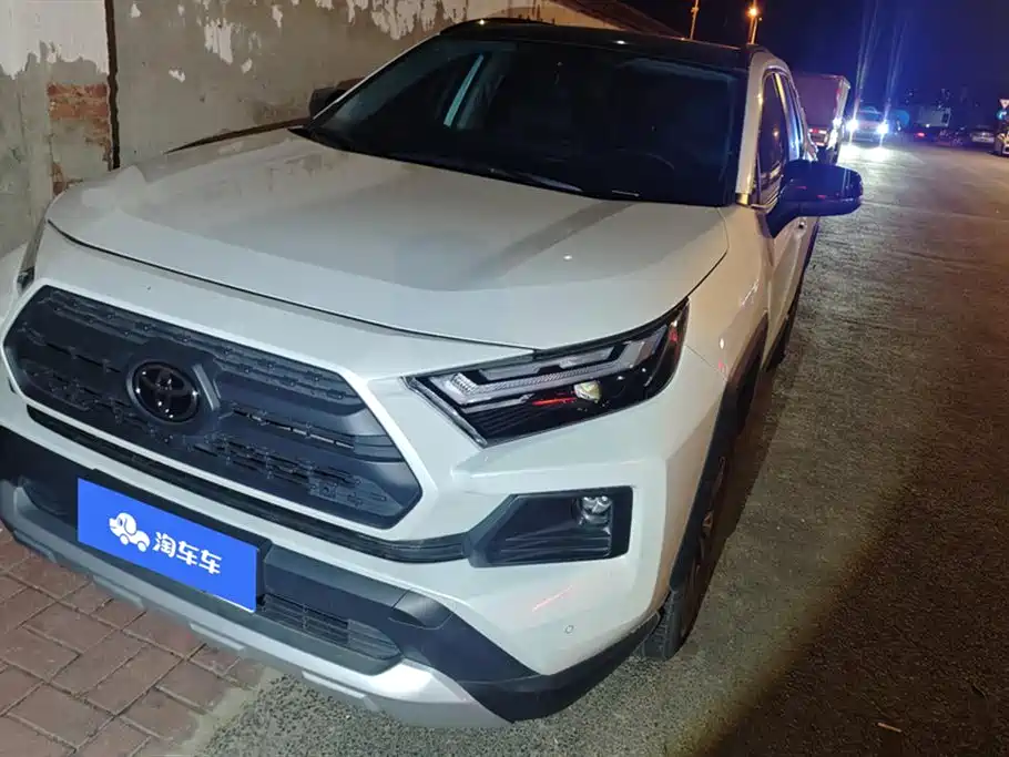 Toyota RAV4 Rongfang 2023 2.0L CVT 4WD Adventure Plus Edition