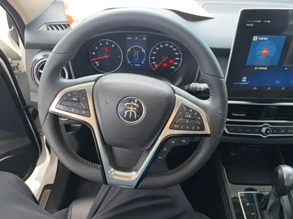 BYD Song 2019 2019 1.5TI Automatic Smart Connection Yueyao Edition