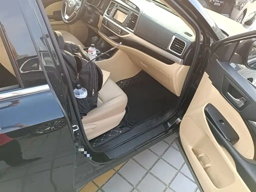 Toyota Highlander 2021 2.0T AWD Elite 7-Seater фото 11