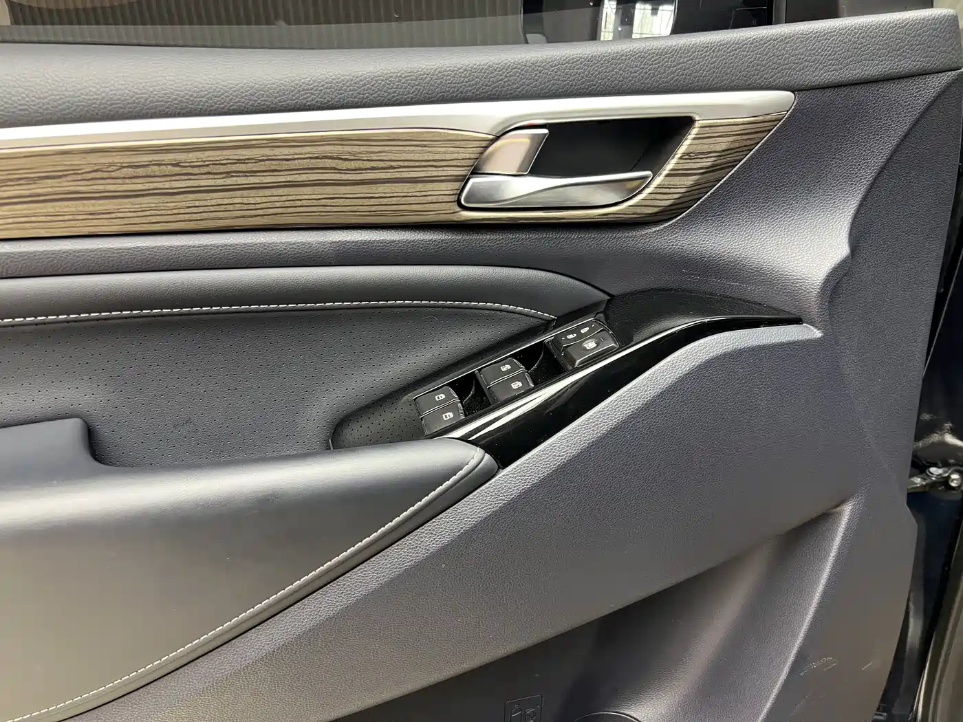  TRUMPCHI M8