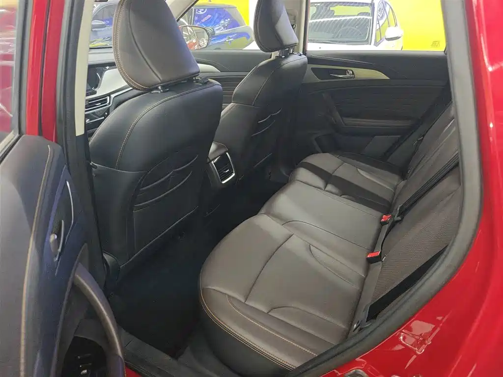 Changan CS35 PLUS 2019 2018 1.6L Automatic Cool Connect China V