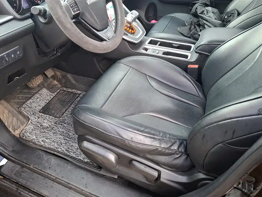 Haval M6 2023 PLUS 1.5T DCT Elite Smart Connect фото 9
