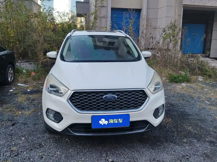 Ford Kuga 2019 2018 EcoBoost 180 FWD Luxury Wing