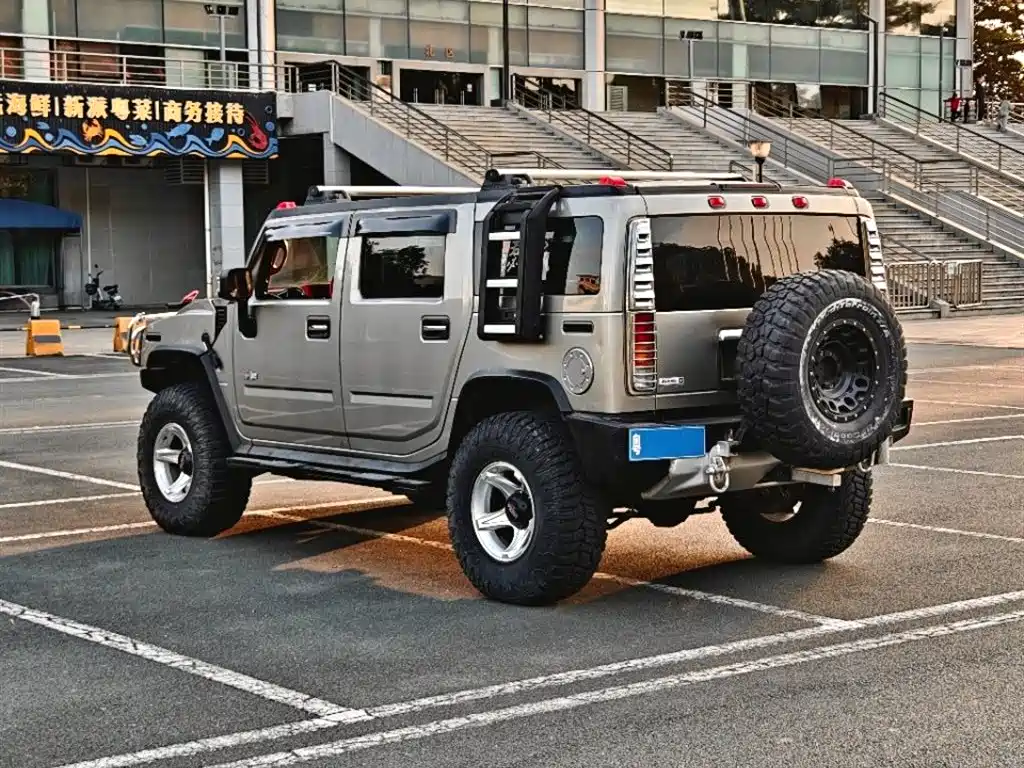 Hummer H2 2004 6.0 AT фото 6
